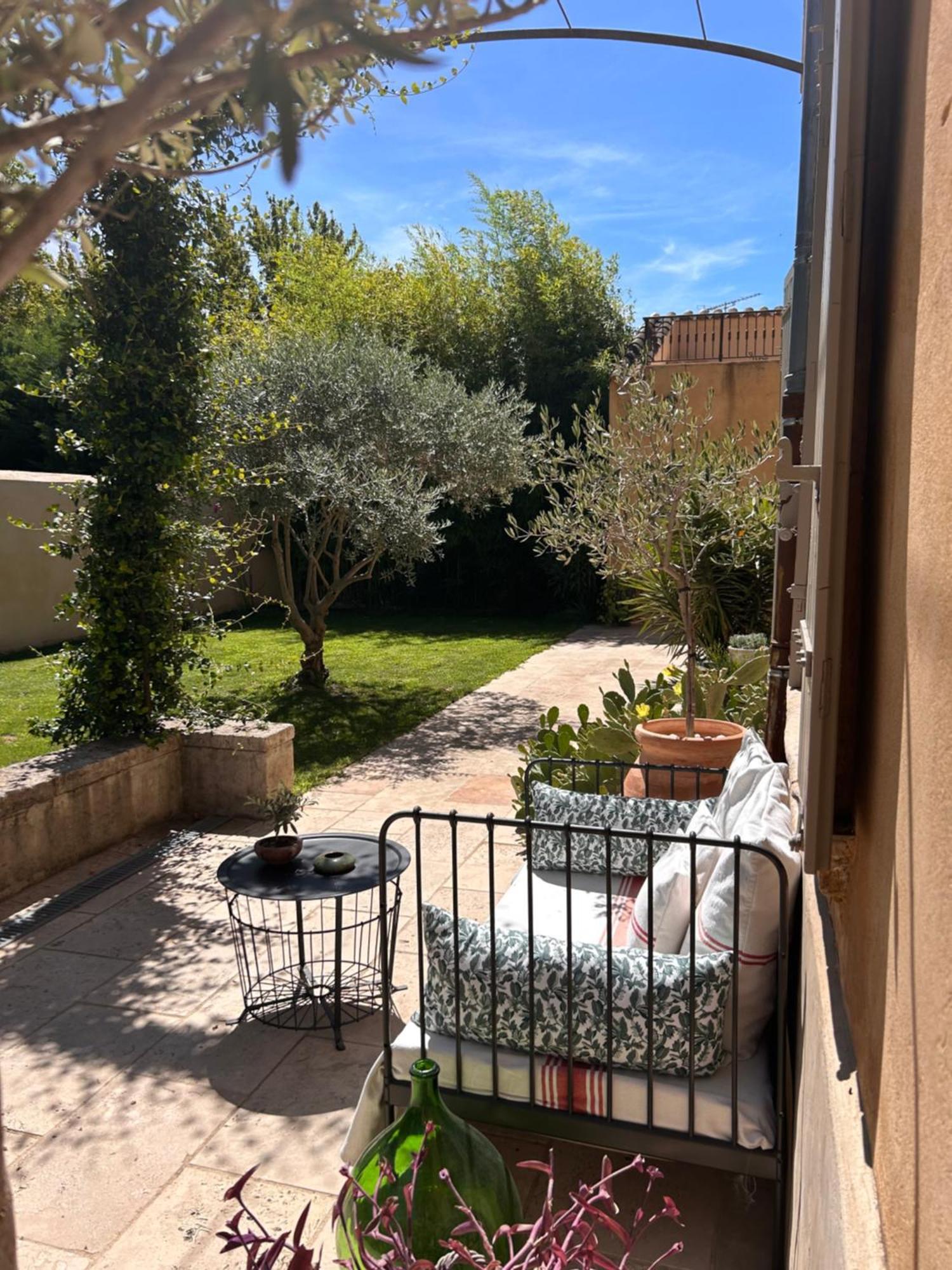 Les Tilleuls Cavaillon Exterior photo