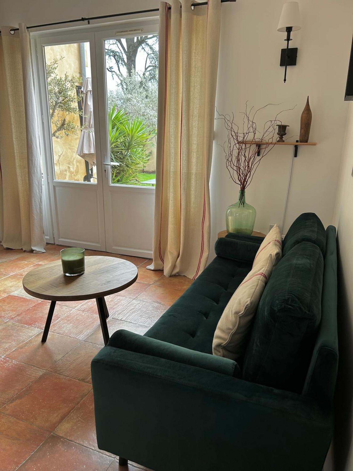 Les Tilleuls Cavaillon Exterior photo